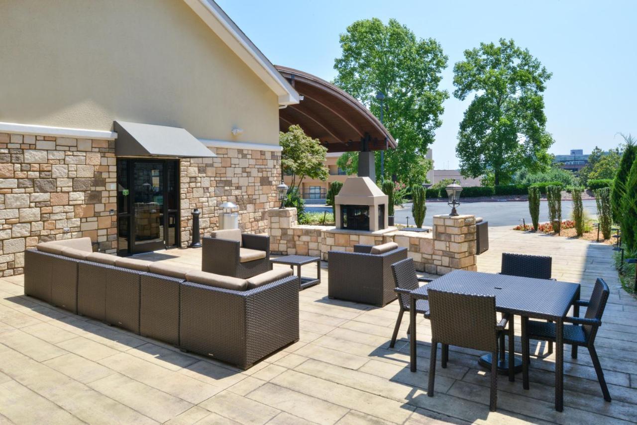 Holiday Inn Little Rock West - Chenal Pkwy, An Ihg Hotel Exterior foto